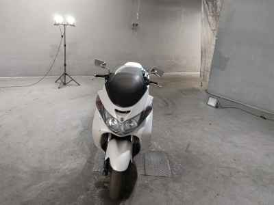 Suzuki Skywave 250S