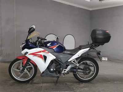 Honda CBR250R 2011