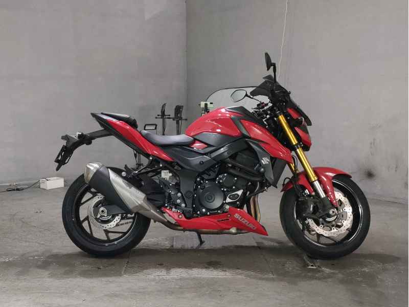 Suzuki GSX-S750 2017