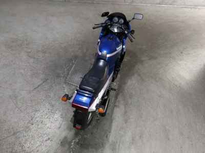 Kawasaki GPZ900R