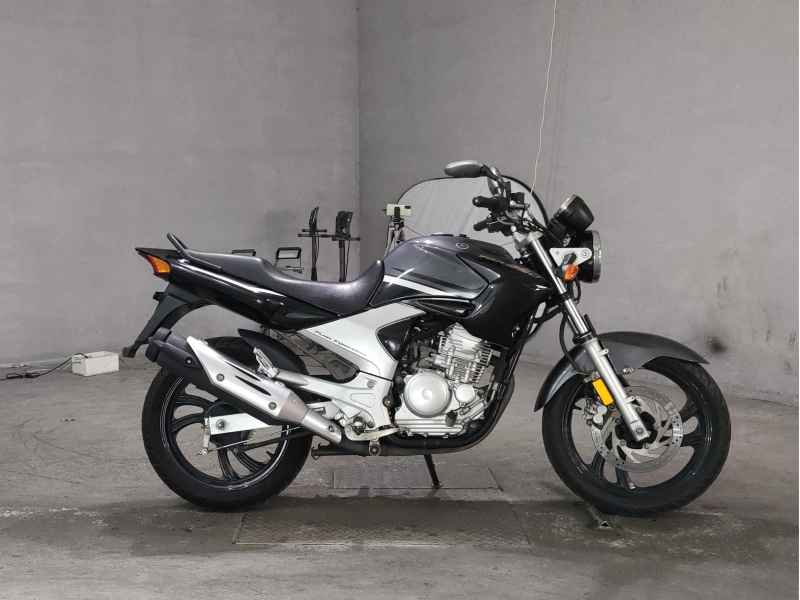 Yamaha YBR250 2013