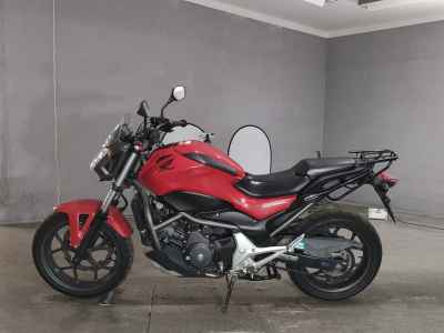 Honda NC700S 2012