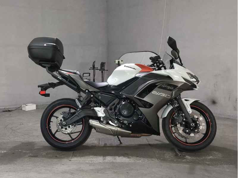 Kawasaki Ninja 650 2023