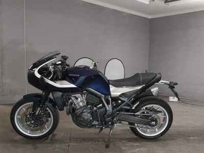 Honda Hawk 11 2023