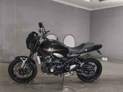 Kawasaki Z900RS 2018