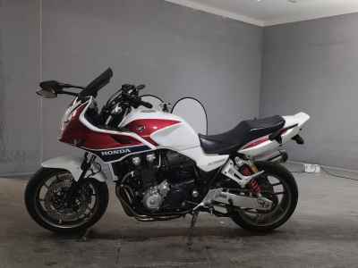 Honda CB1300SF 2016