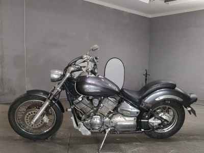 Yamaha XVS1100 Drag Star 2005
