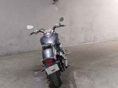 Yamaha XVS1100 Drag Star 2005
