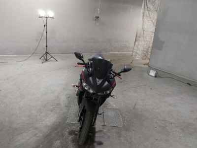 Yamaha YZF-R25 2017