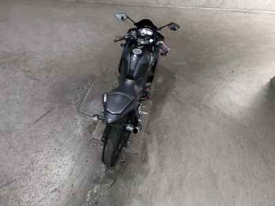 Yamaha YZF-R25 2017