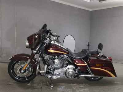 Harley-Davidson Street Glide FLHXSE1800 2010