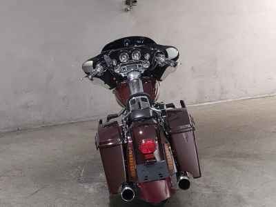 Harley-Davidson Street Glide FLHXSE1800 2010