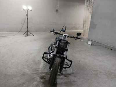 Harley-Davidson Breakout FXBRS1870 2022