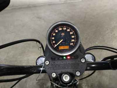 Harley-Davidson Sportster Iron XL883N 2015