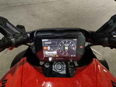Ducati Diavel V4 2023