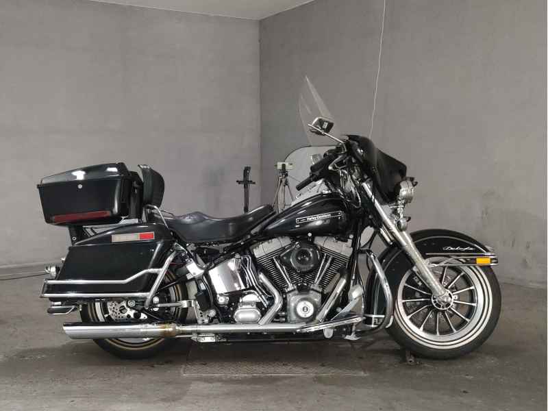 Harley-Davidson Deluxe FLSTN1450 2005