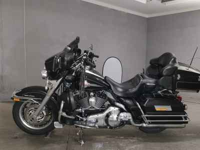 Harley-Davidson Electra Glide FLHTCUI1450 2005