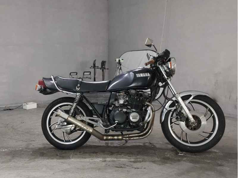 Yamaha XJ550 2023
