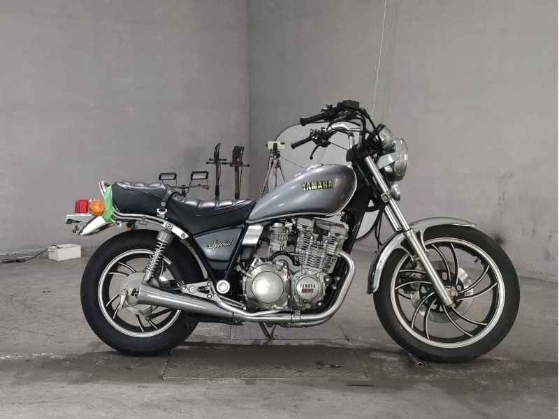 Yamaha XJ650 Special