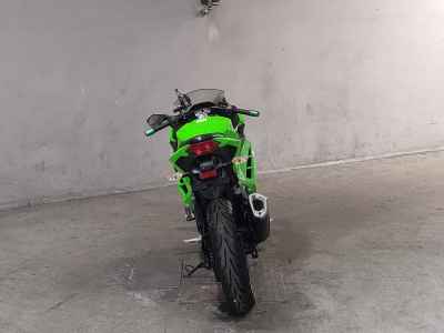 Kawasaki Ninja 250