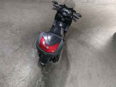 Yamaha XMAX 250