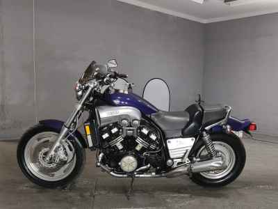 Yamaha V-Max 1200 2024