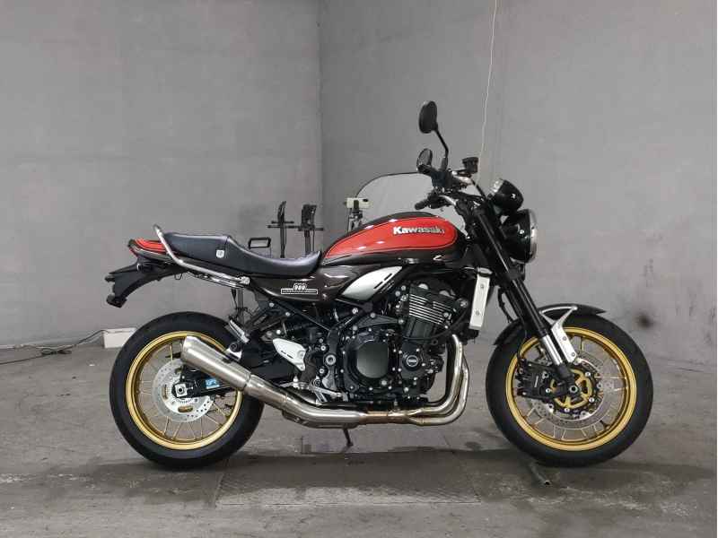 Kawasaki Z900RS 2022