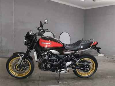 Kawasaki Z900RS 2022