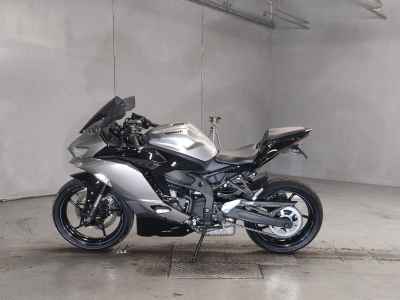 Kawasaki Ninja ZX-25R