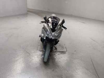 Kawasaki Ninja ZX-25R