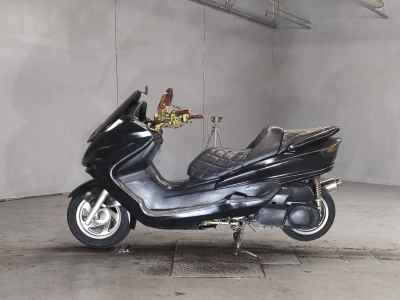 Yamaha Majesty 250C