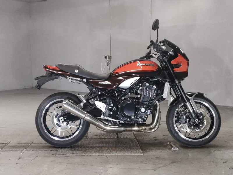 Kawasaki Z900RS 2017