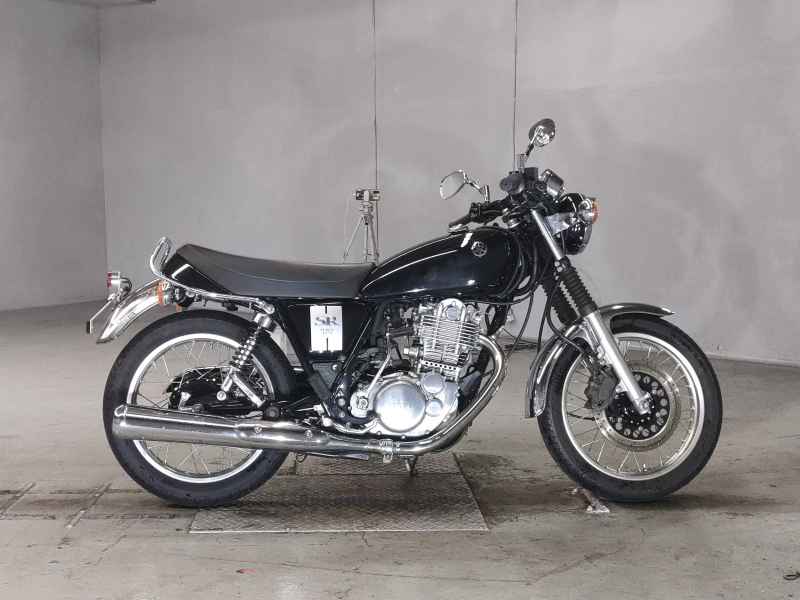 Yamaha SR400 2020