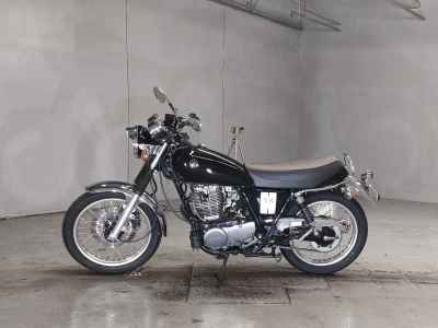 Yamaha SR400 2020