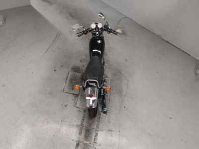 Yamaha SR400 2020