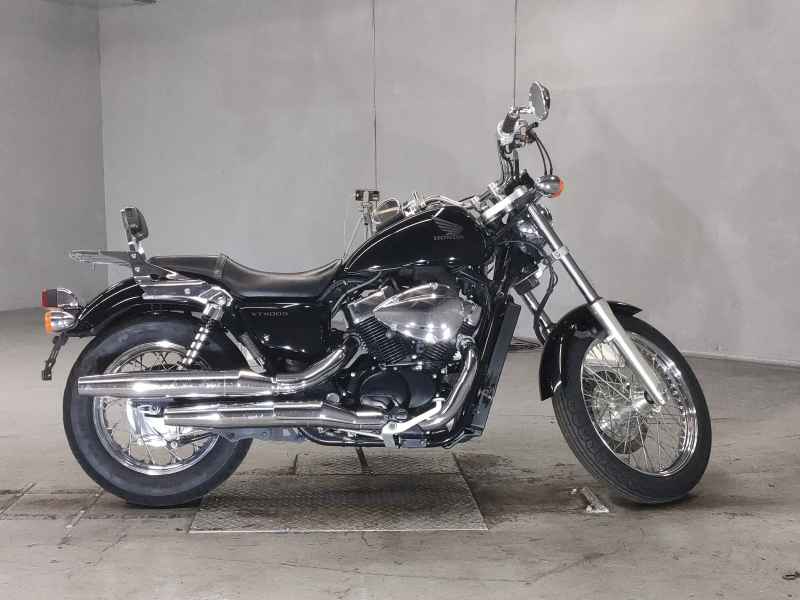 Honda VT400S 2011