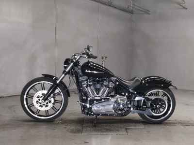 Harley-Davidson Breakout FXBRS1870 2022