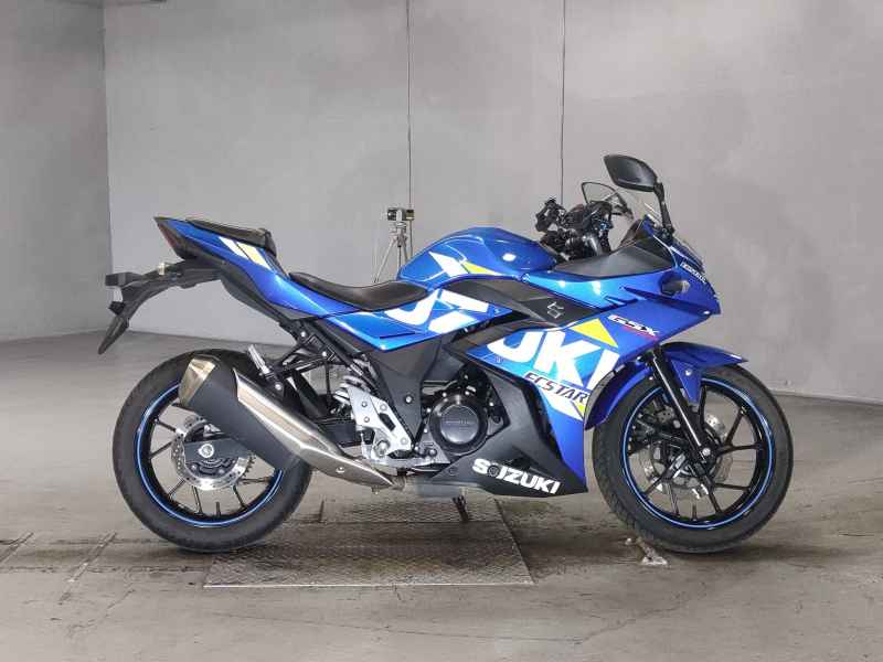 Suzuki GSX250R
