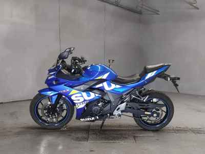 Suzuki GSX250R