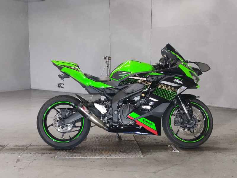 Kawasaki Ninja ZX-25R KRT Edition