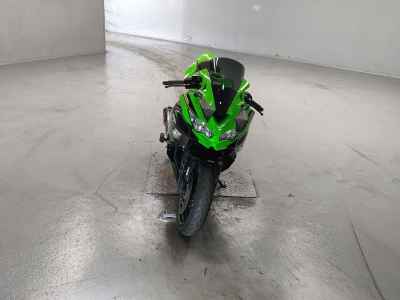 Kawasaki Ninja ZX-25R KRT Edition