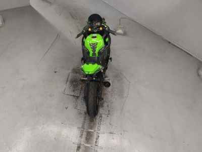 Kawasaki Ninja ZX-25R KRT Edition