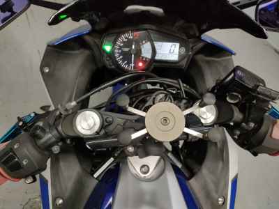 Yamaha YZF-R25