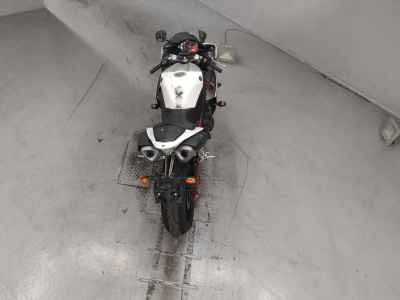 Yamaha YZF-R1 2012