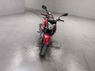 Suzuki GSR250