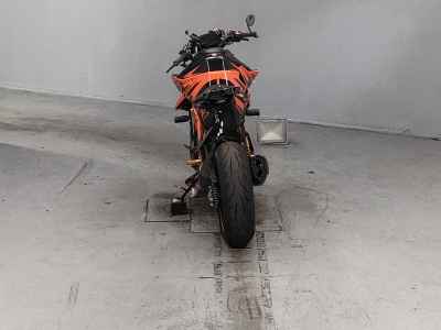 KTM 1290 Super Duke R 2021