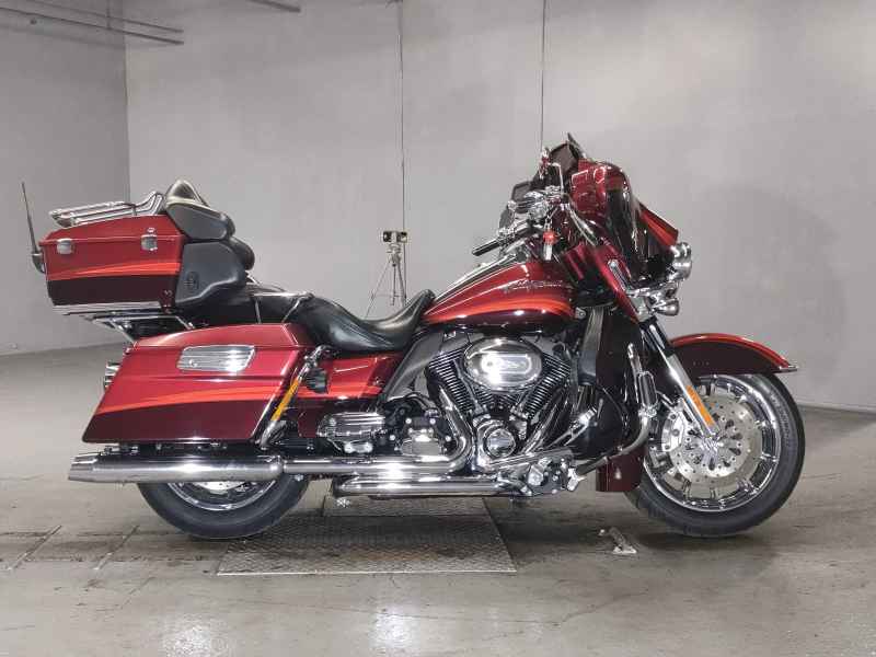Harley-Davidson Electra Glide FLHTCU1580 CVO 2009