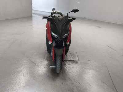 Yamaha XMAX 250