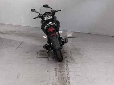 Suzuki GSR250S
