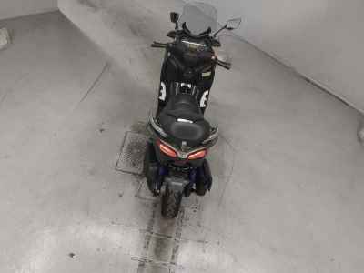 Yamaha XMAX 250